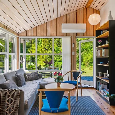 Holiday home Amazing In With 2 Bedrooms And Wifi Ebeltoft