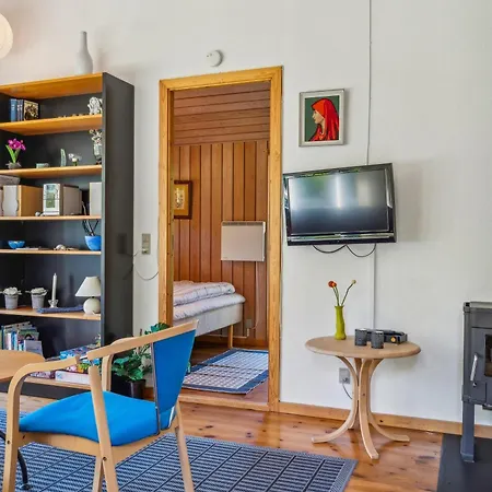 Holiday home Amazing In With 2 Bedrooms And Wifi *